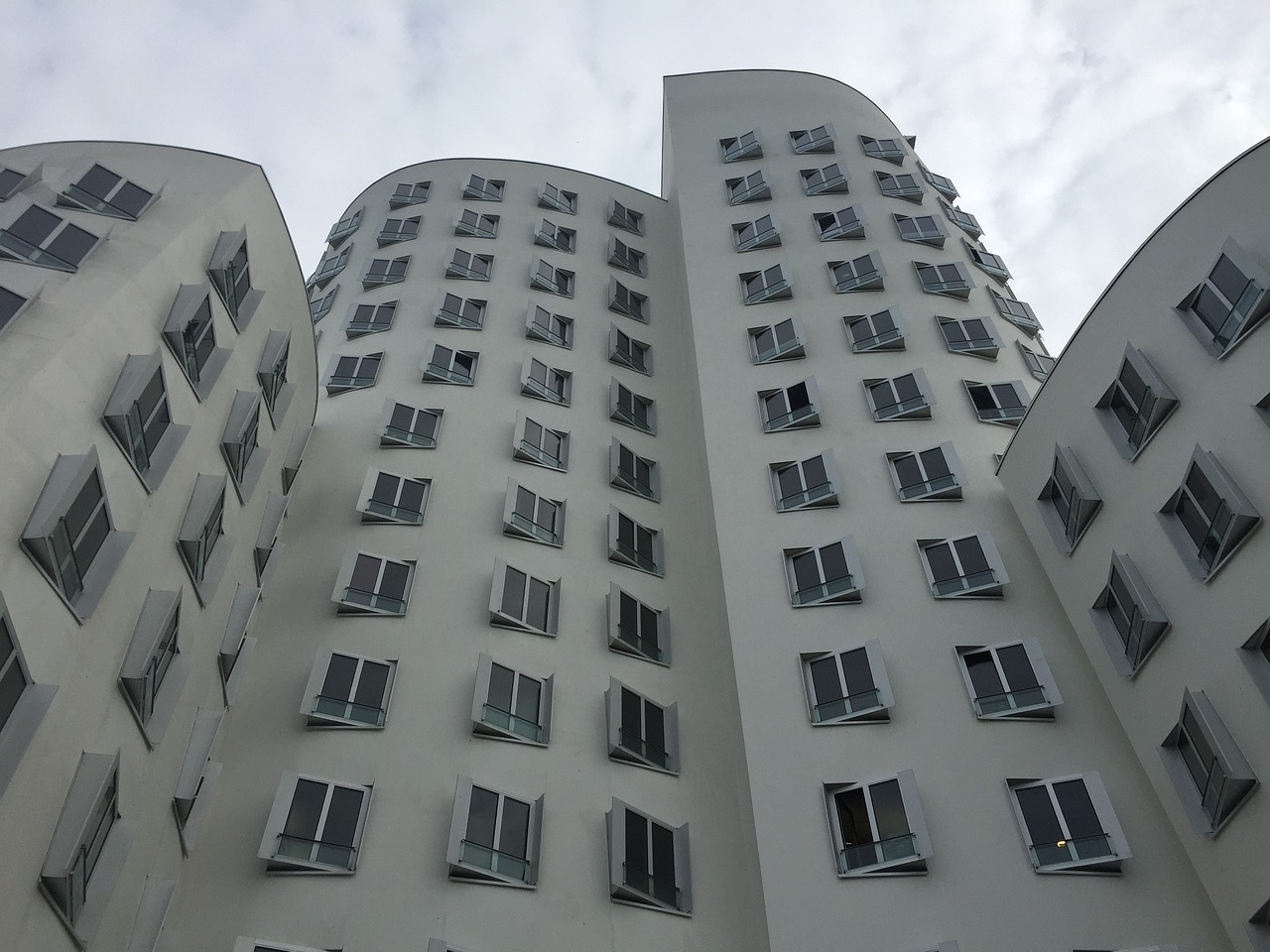 洛寧最新樓盤，探索城市新篇章的理想居住地